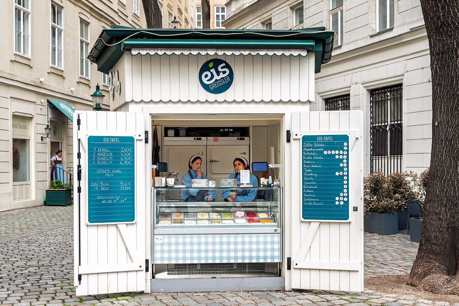 Cafe Diglas im Schottenstift