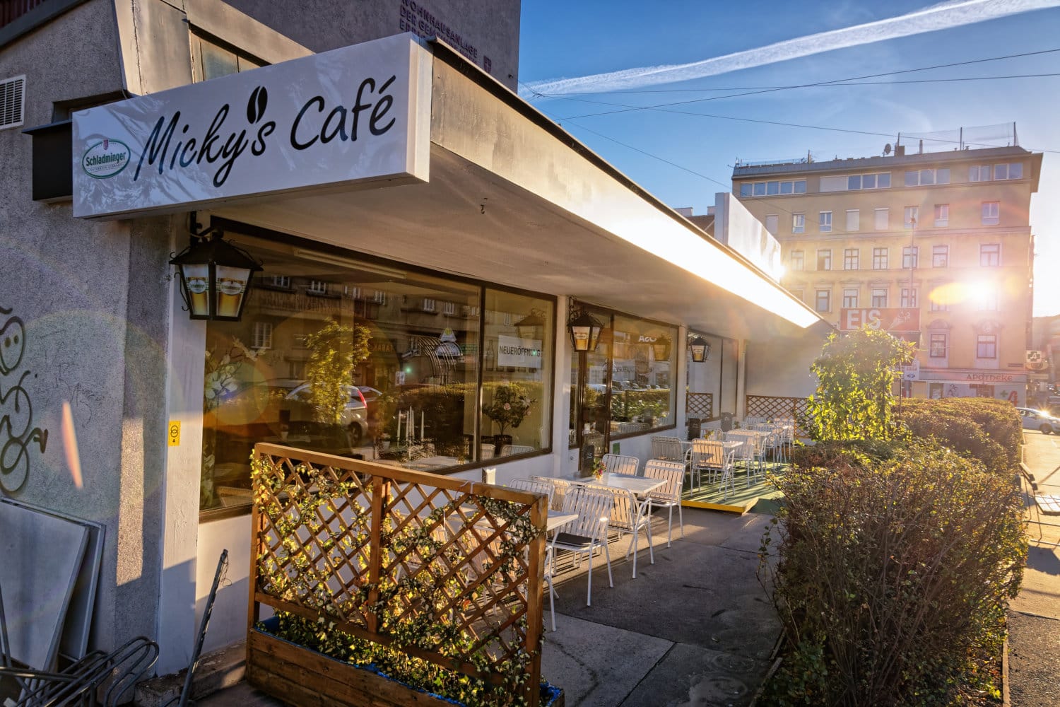 Micky's Café