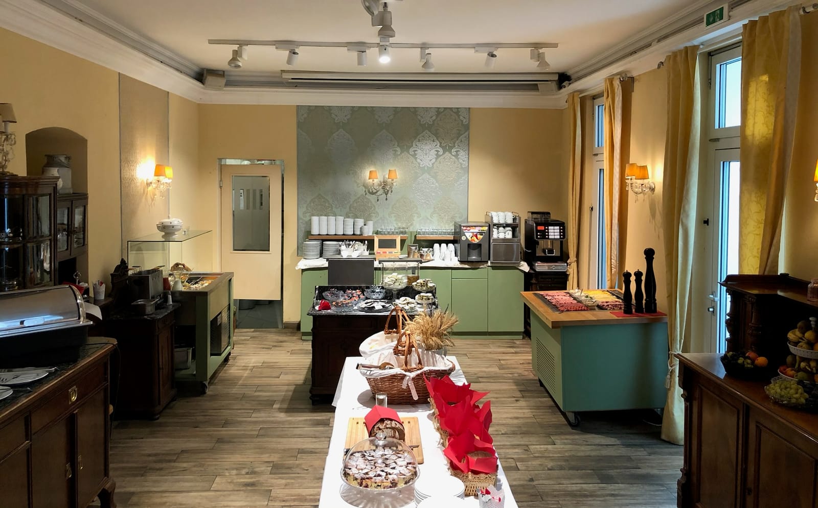 Cafe Corso photo 6