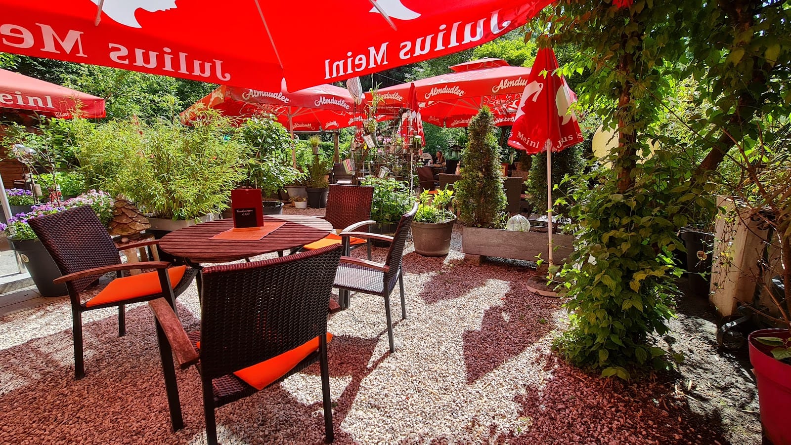 Cafe Drahtzug