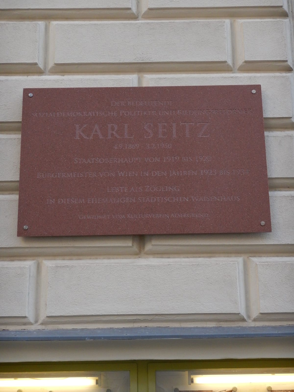 Café Vinothek Greisslerei Walletschek