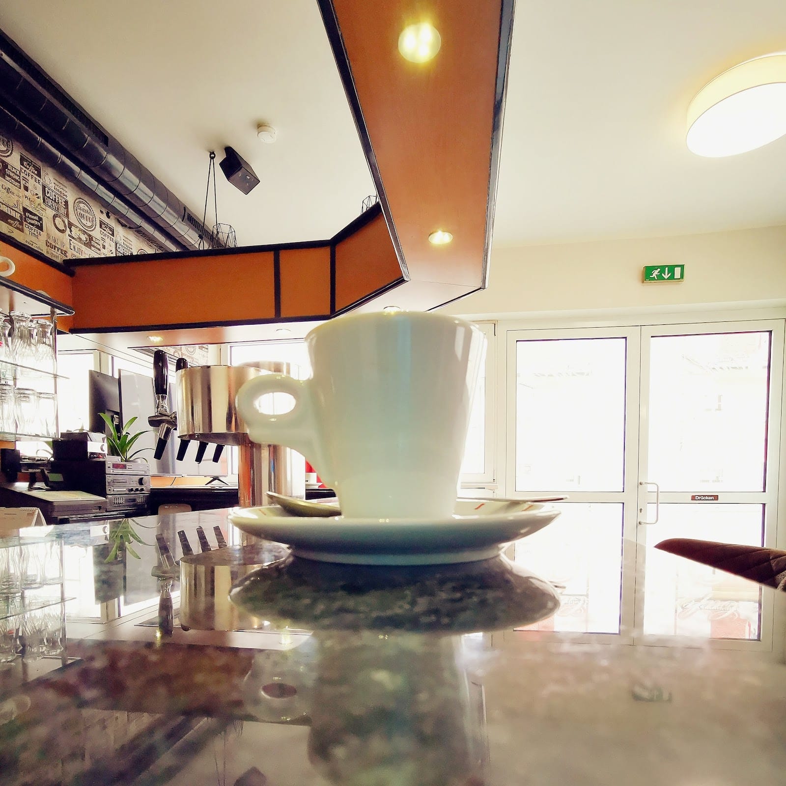 Café Bistro