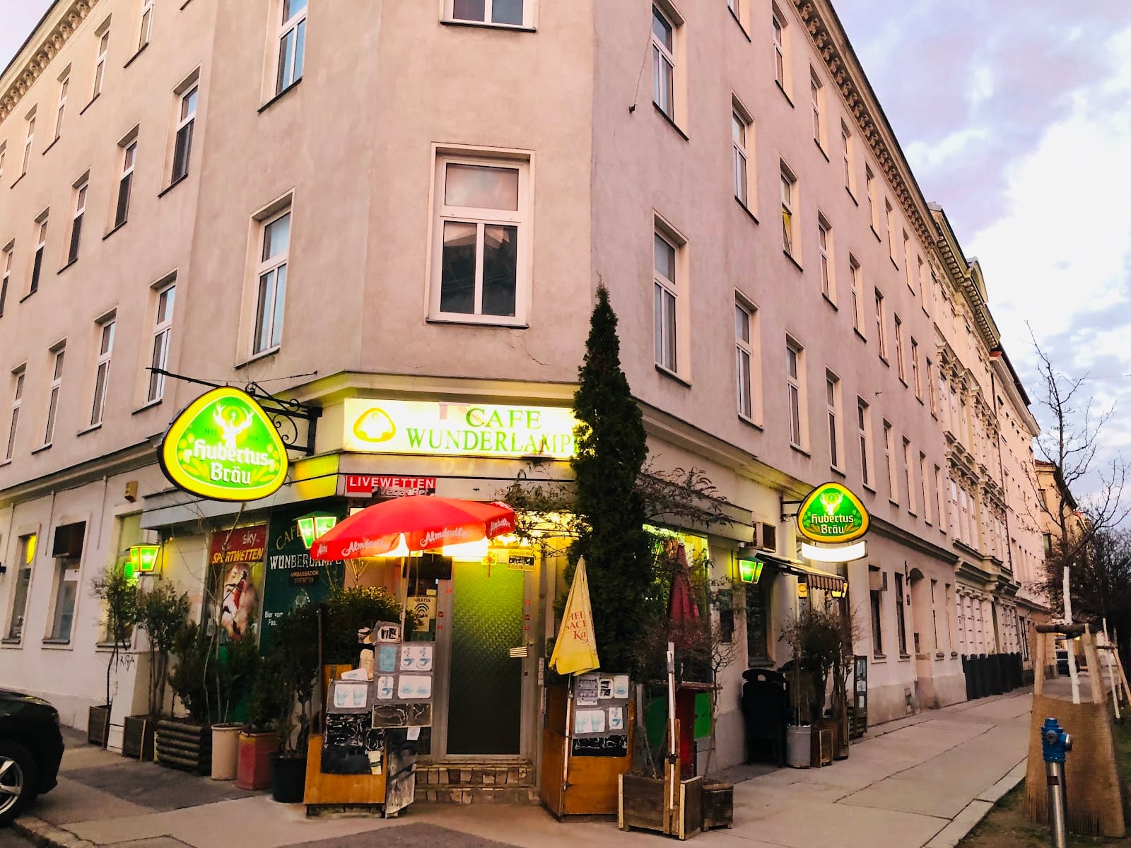 Café Wunderlampe
