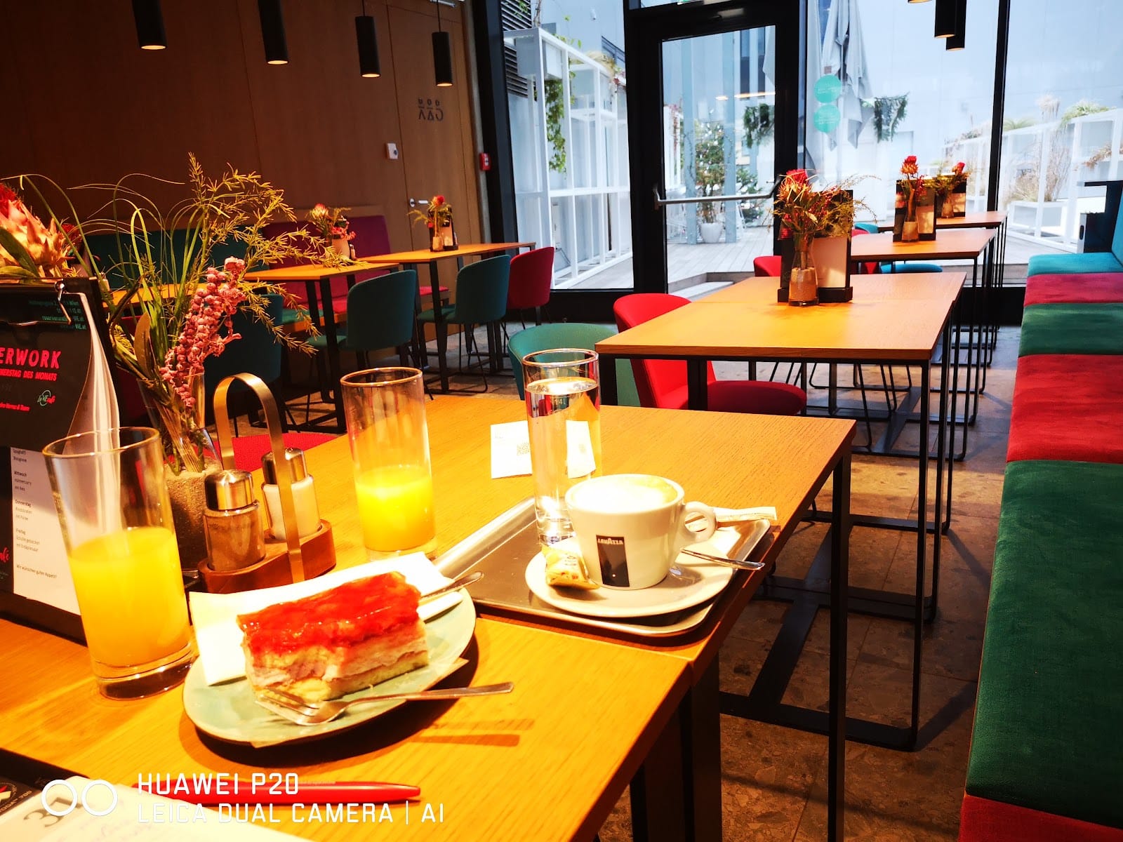 LaVie Cafe