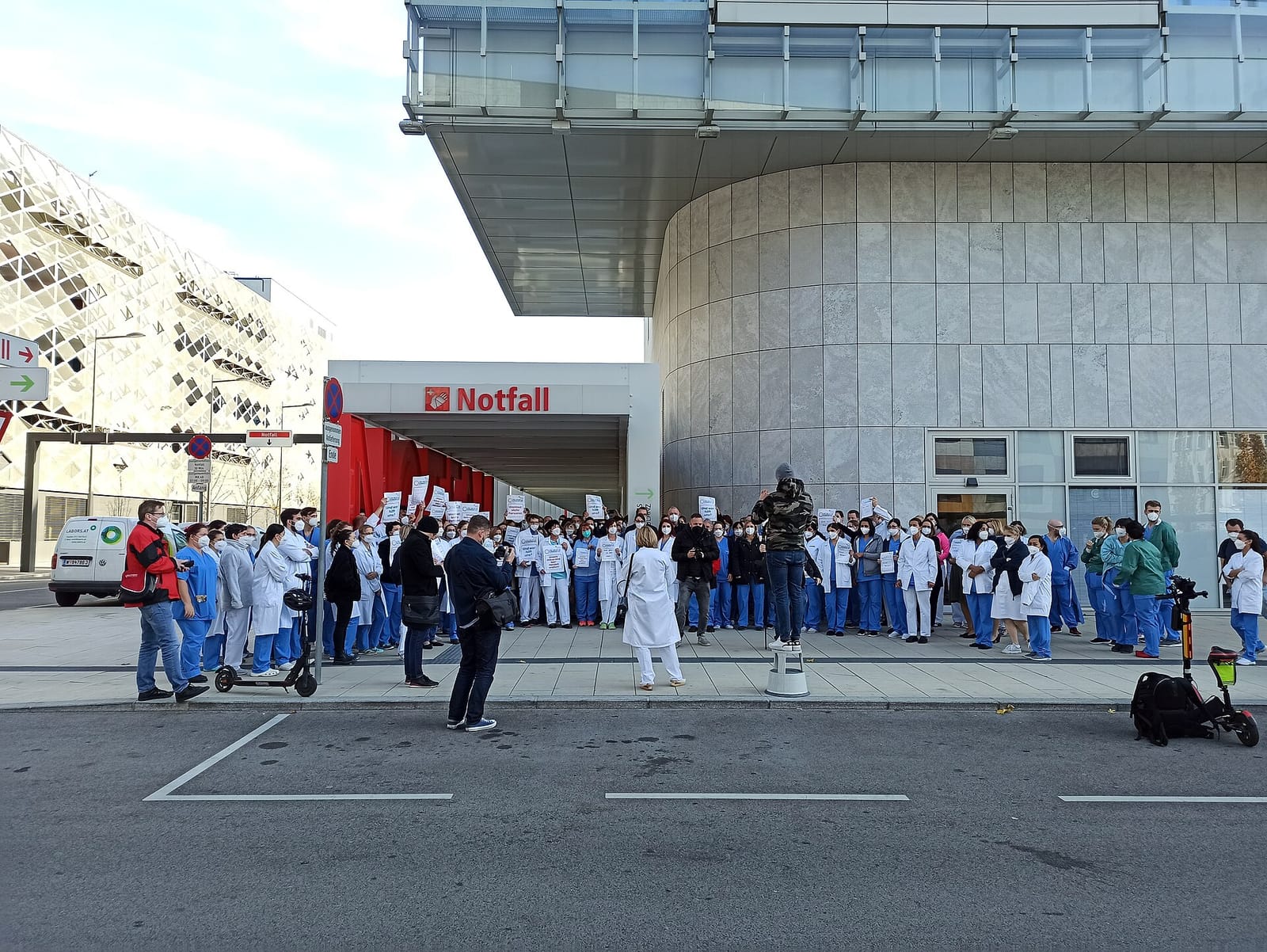 Tauber Café Krankenhaus Nord photo 4