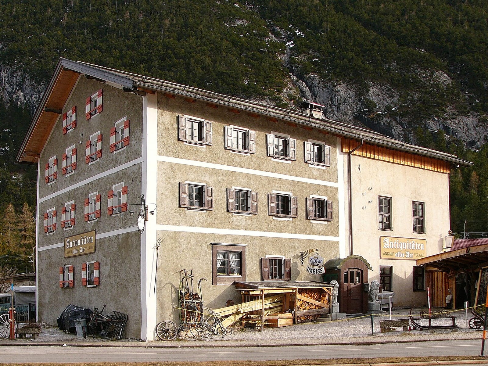Burg - Scharnitz photo 2