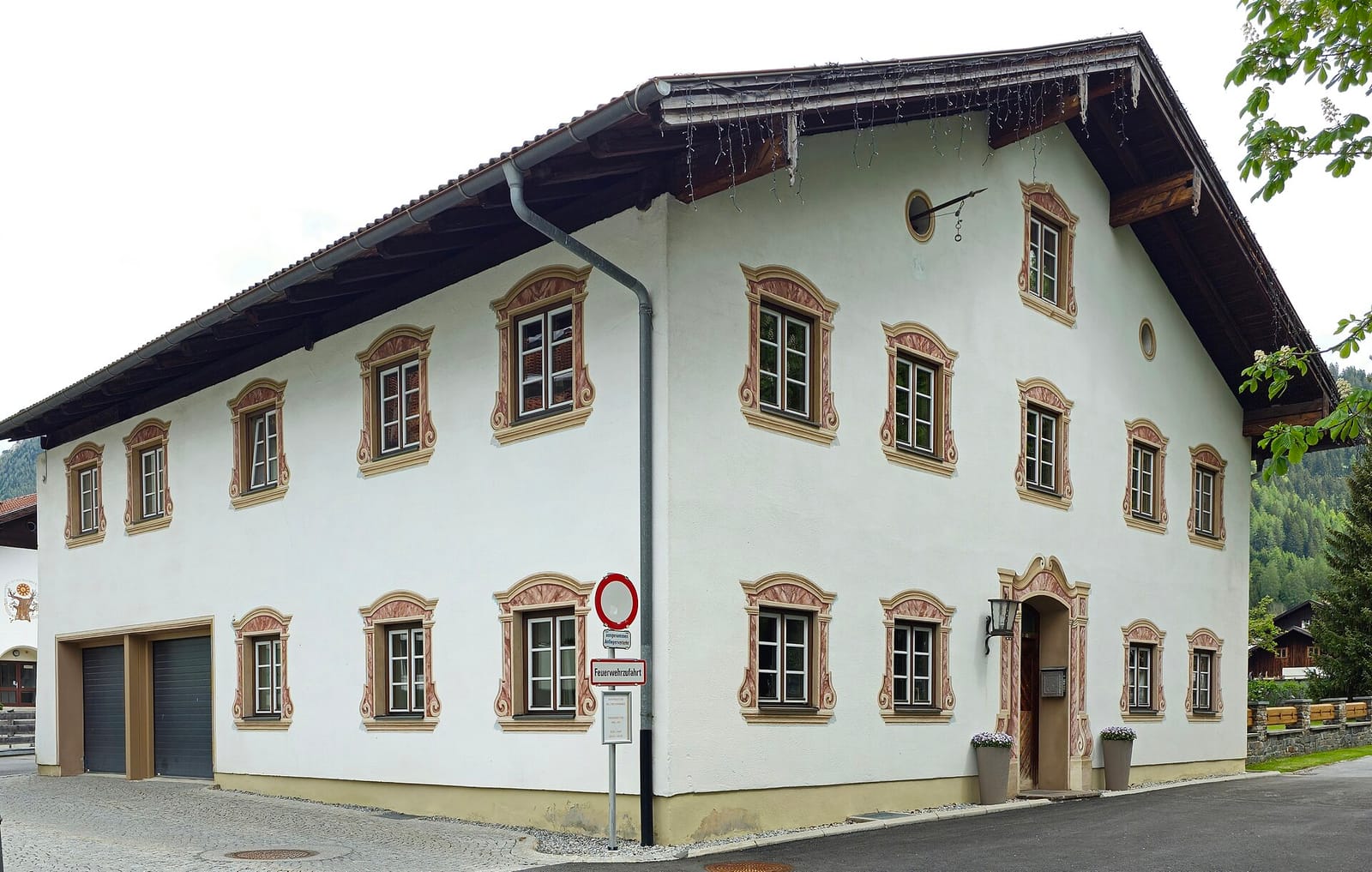 Theos Konditorei Chocolateria Genussladen