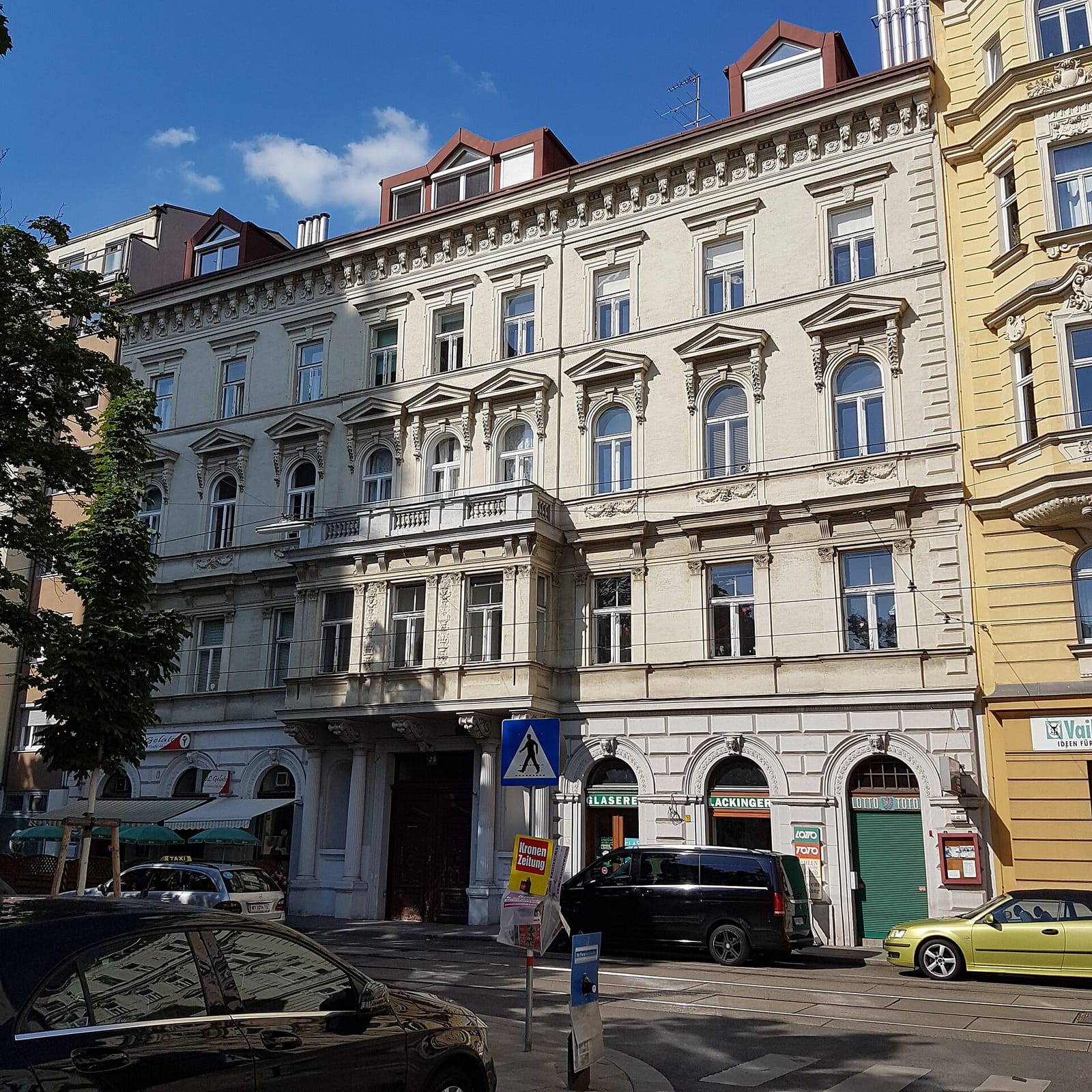 Leon 29 Coffee & Bakery photo 4
