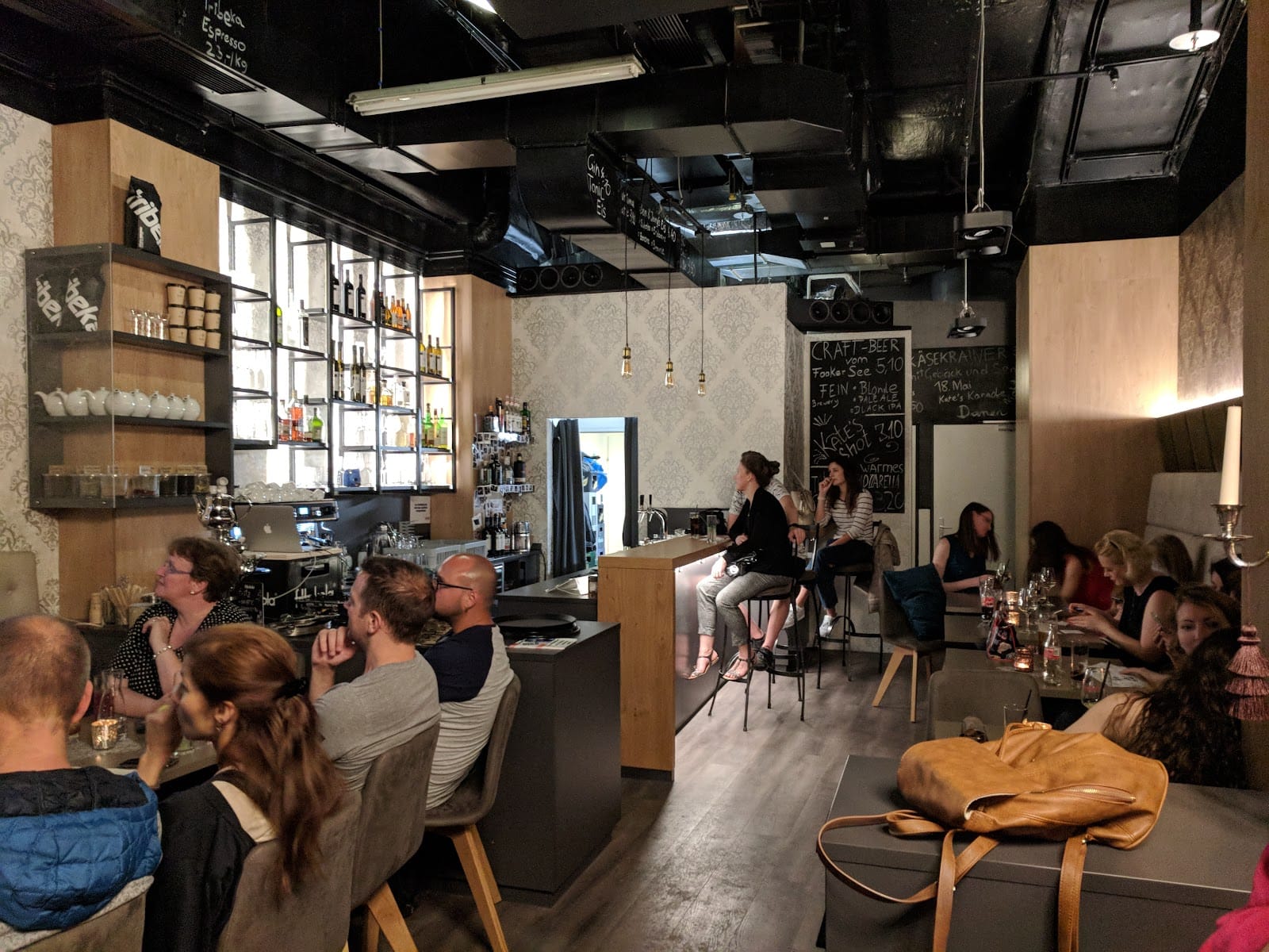 Kate's Cafe Bar