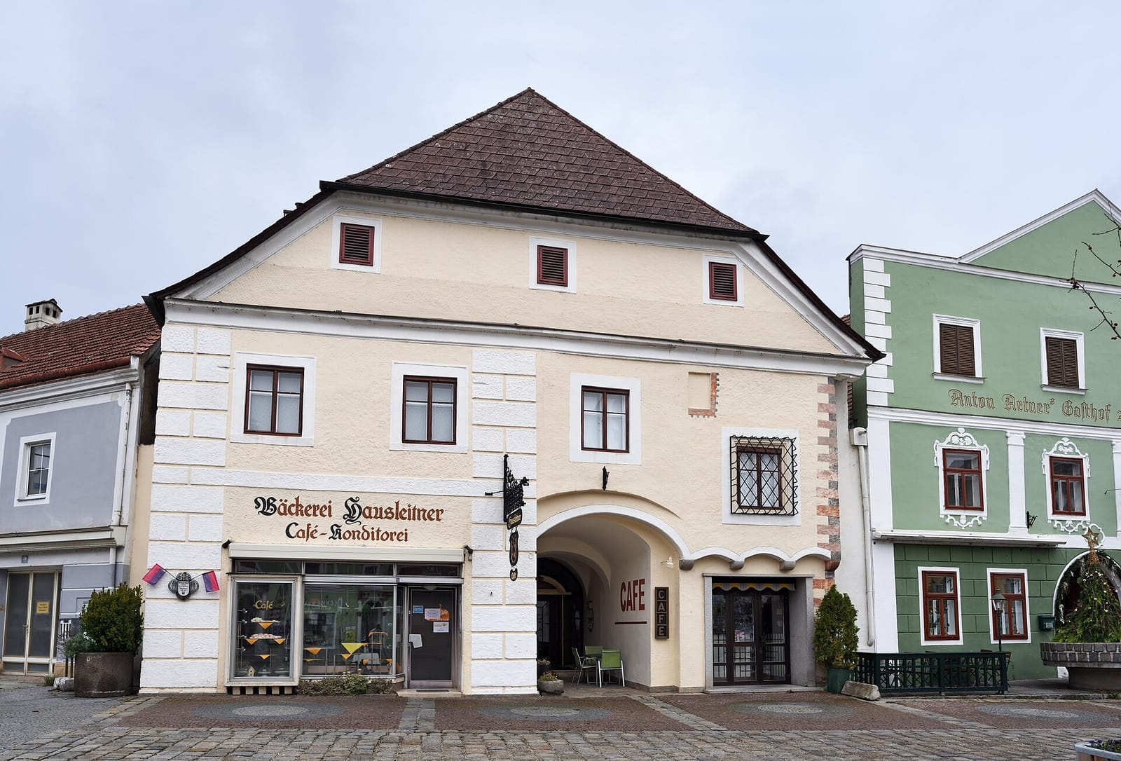 Cafe Heindl Brot photo 2