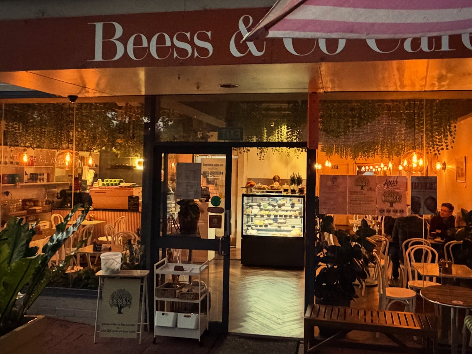 Beess & Co