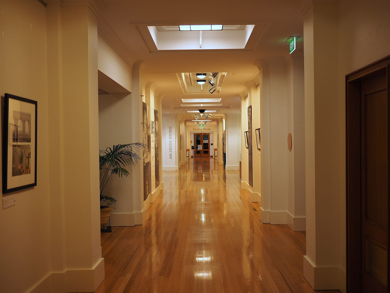 Cafe Constitution photo 2