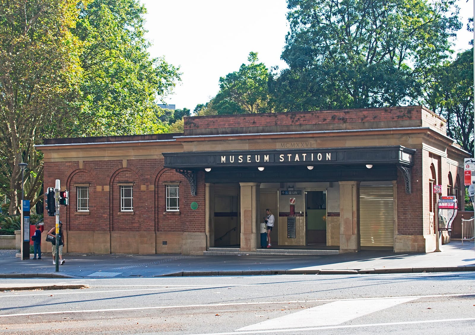 Hydeaway
