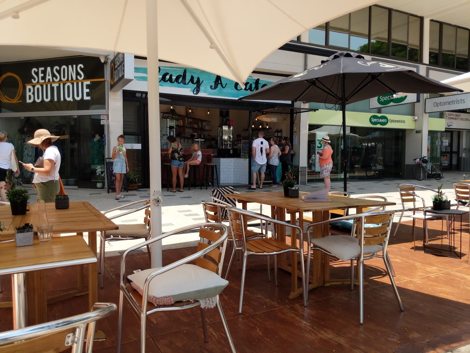 Lady A Cafe