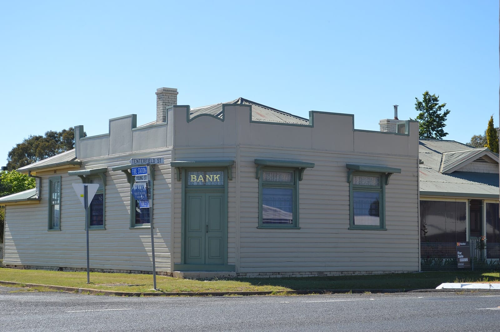 Deepwater Diner