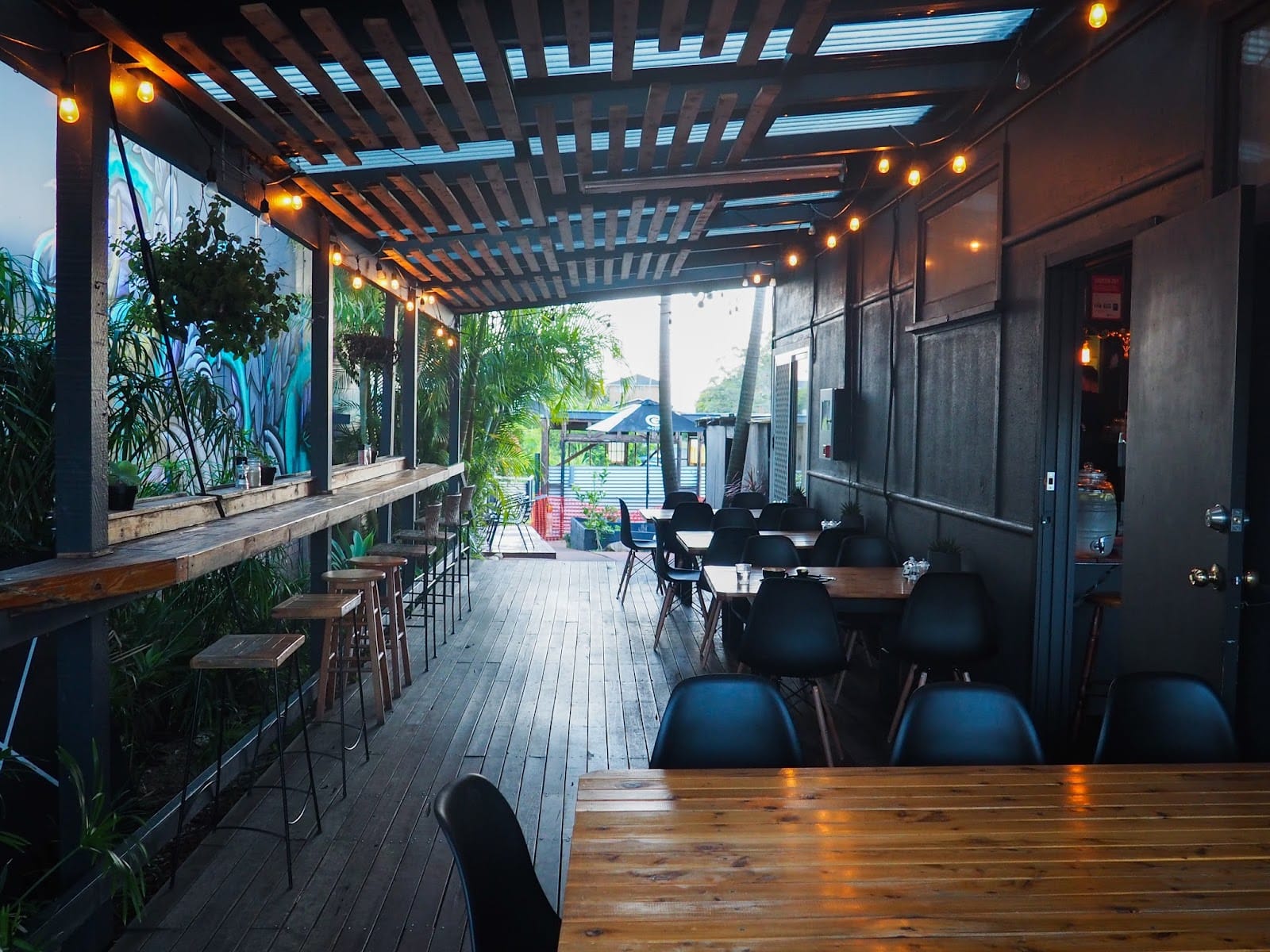 Social Grounds Cafe