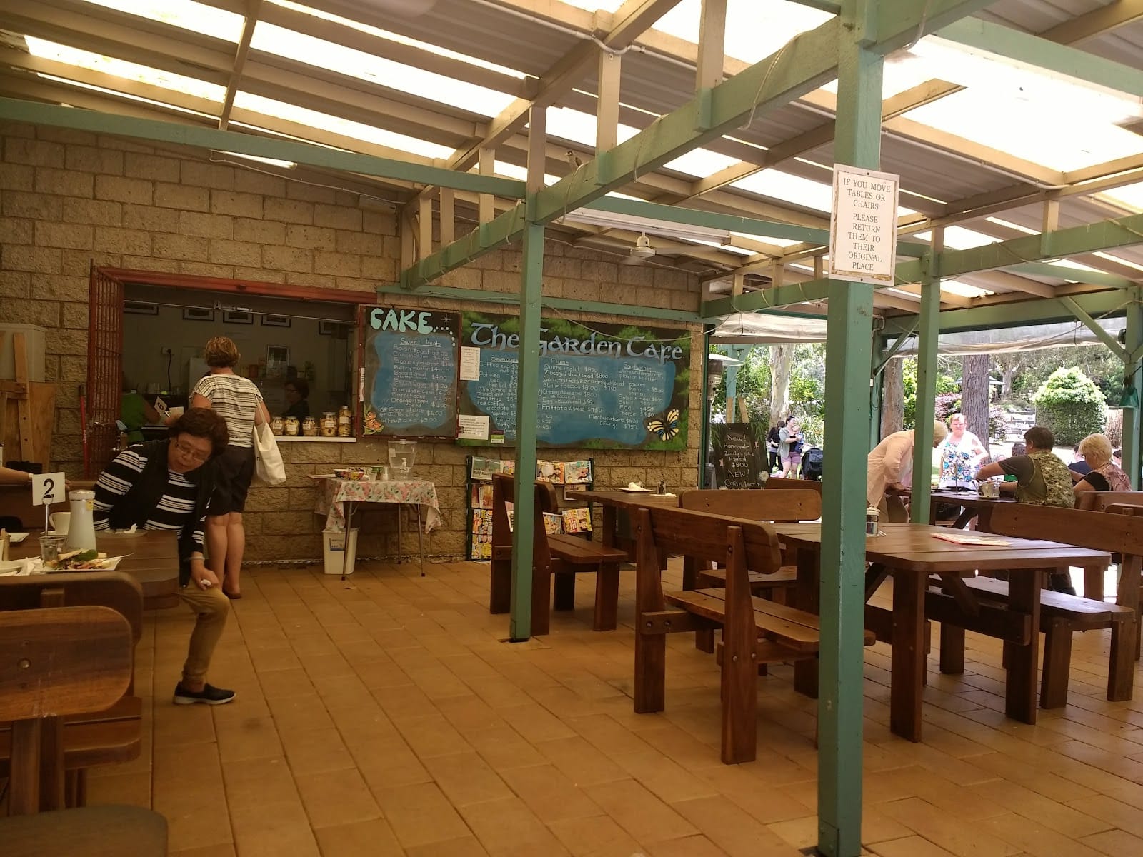 Leaf and Bean Cafe