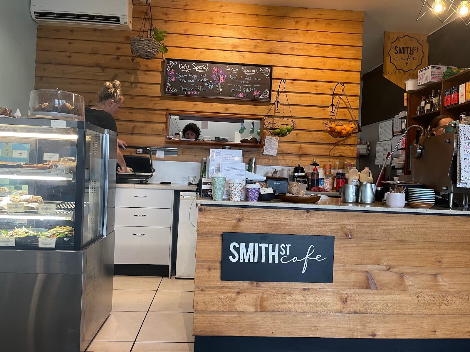 Smith Café