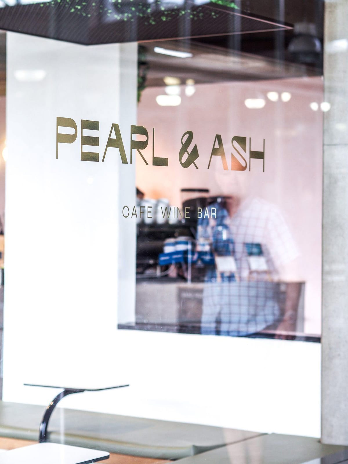 Pearl & Ash photo 8