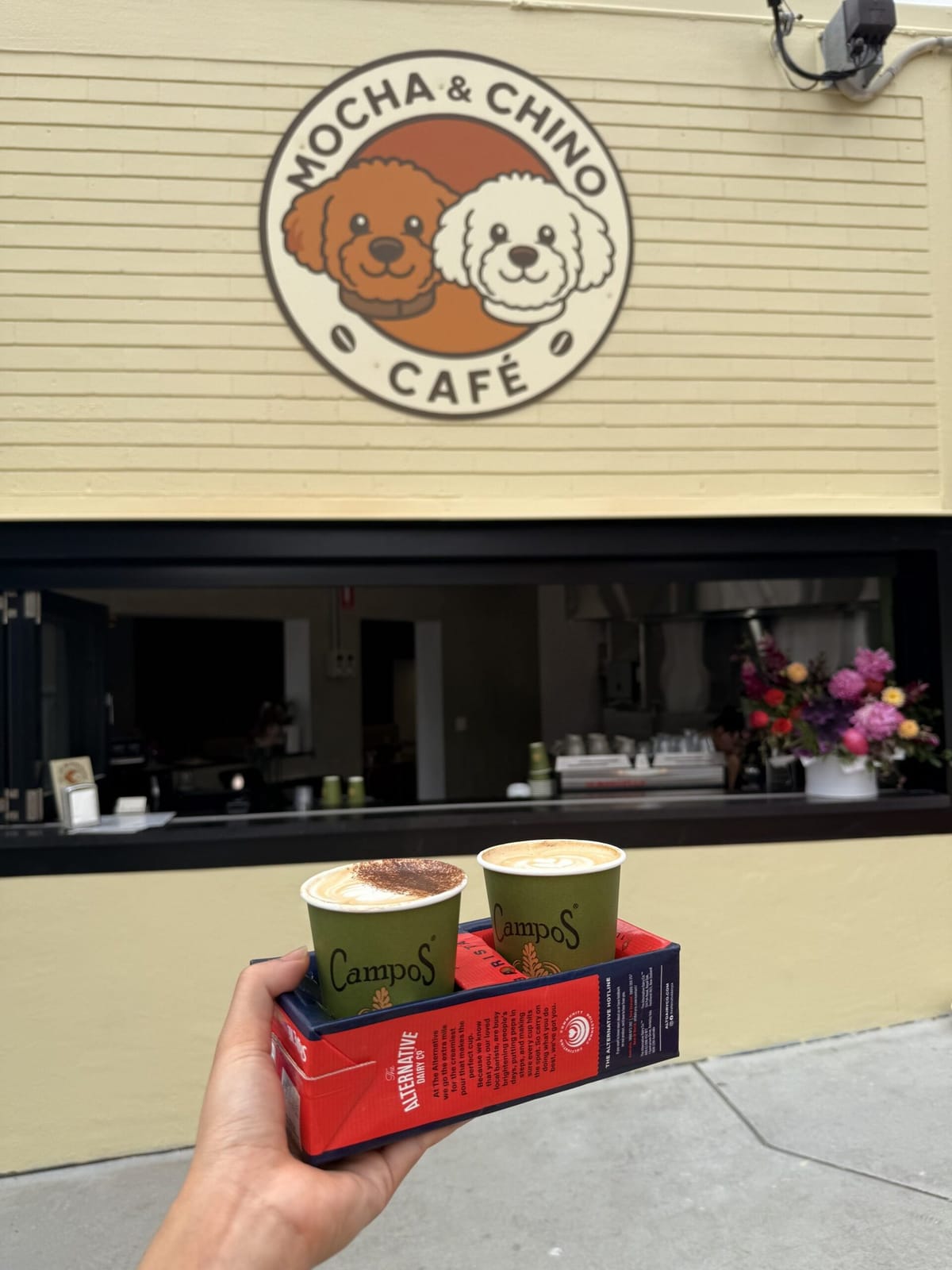Mocha & Chino Cafe