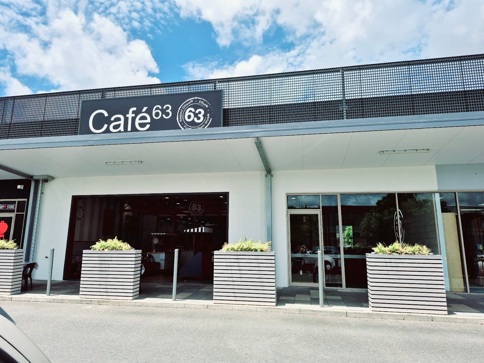 Cafe 63