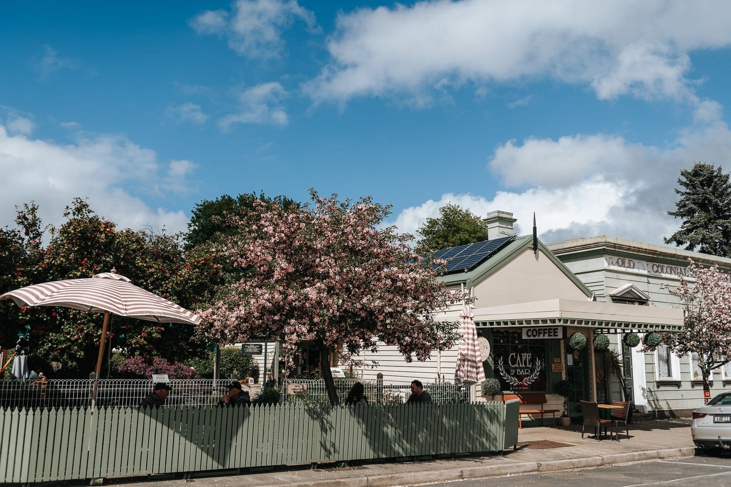 Lamezleighs Coffee House & Eatery photo 2