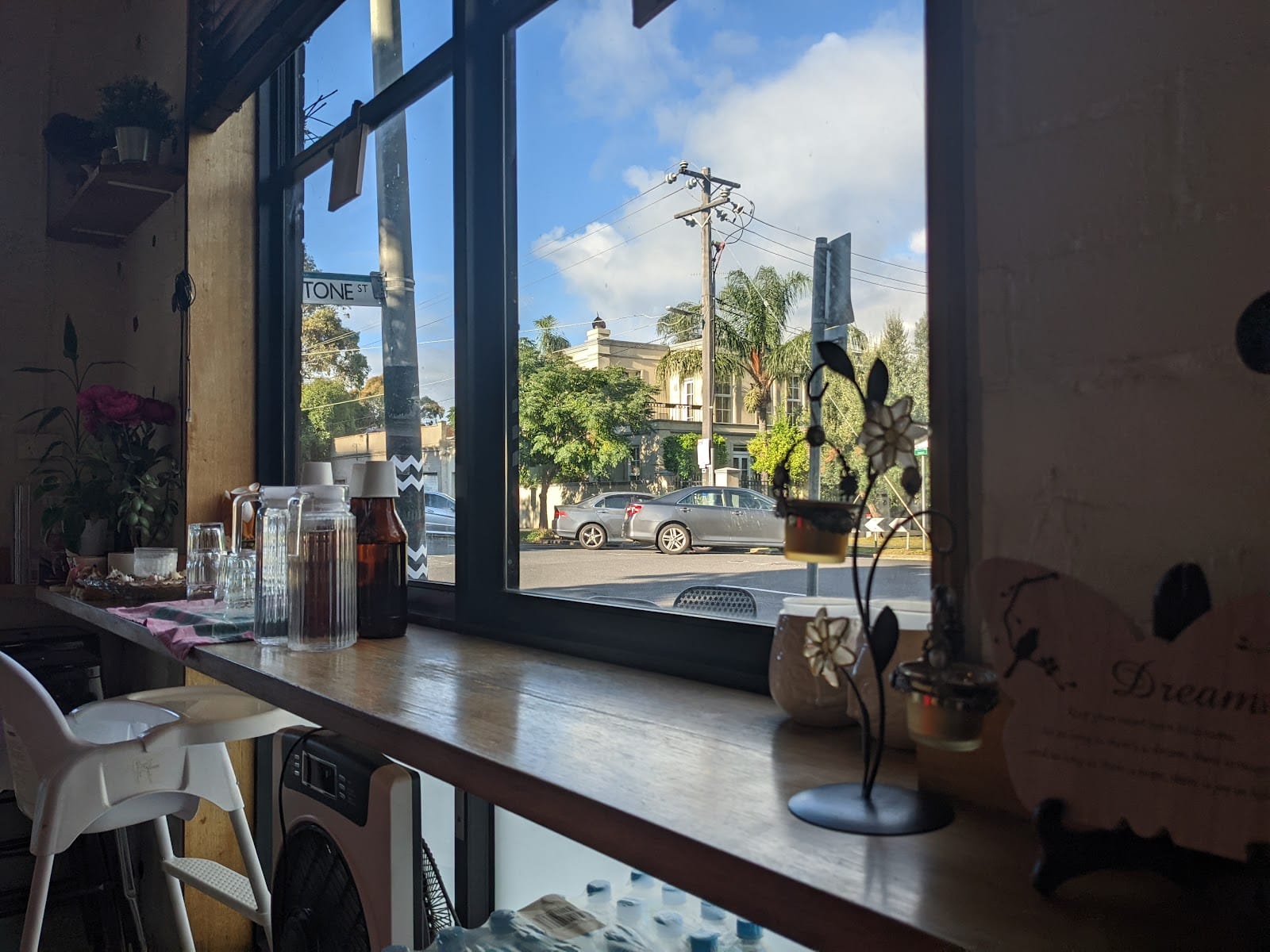 Foxtrot Café