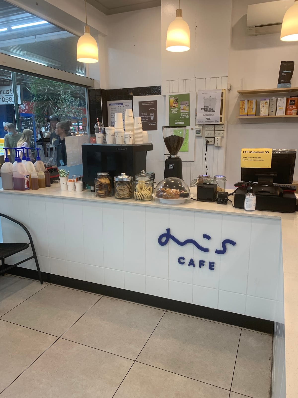 M's Cafe