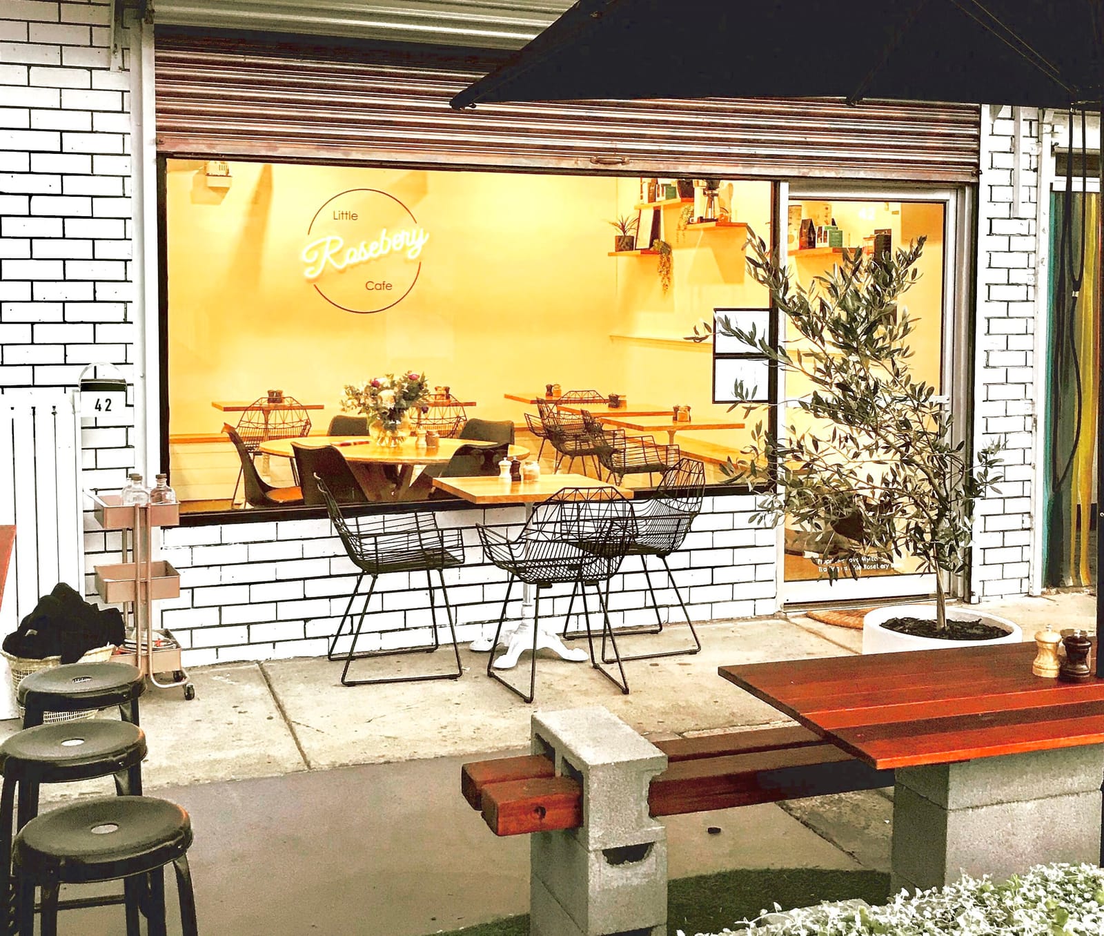 Little Rosebery Cafe