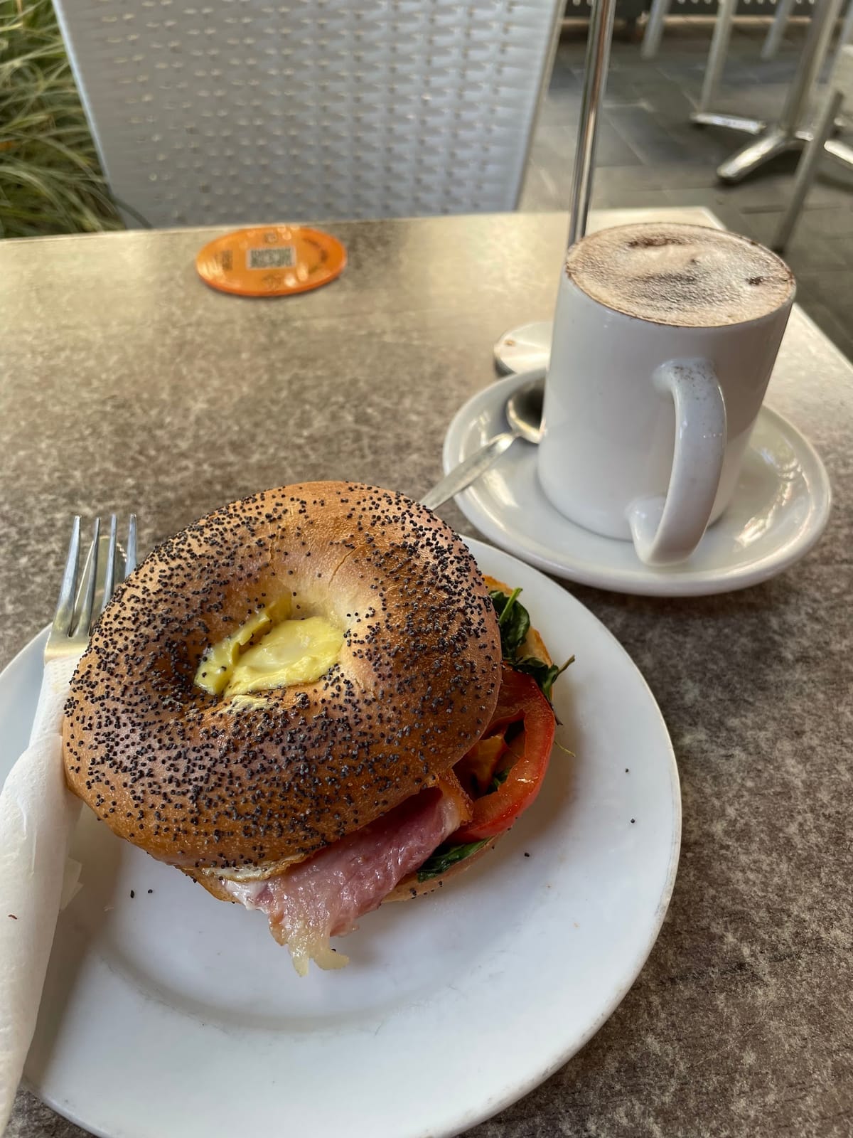 Breve Cafe & Bar