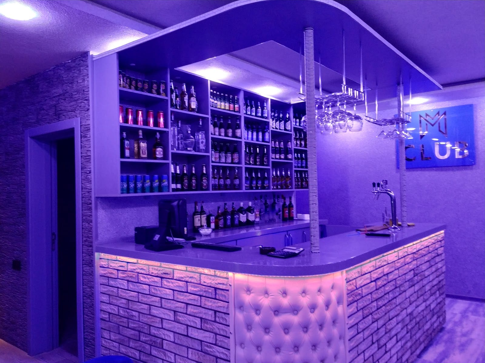 MM Club Lounge