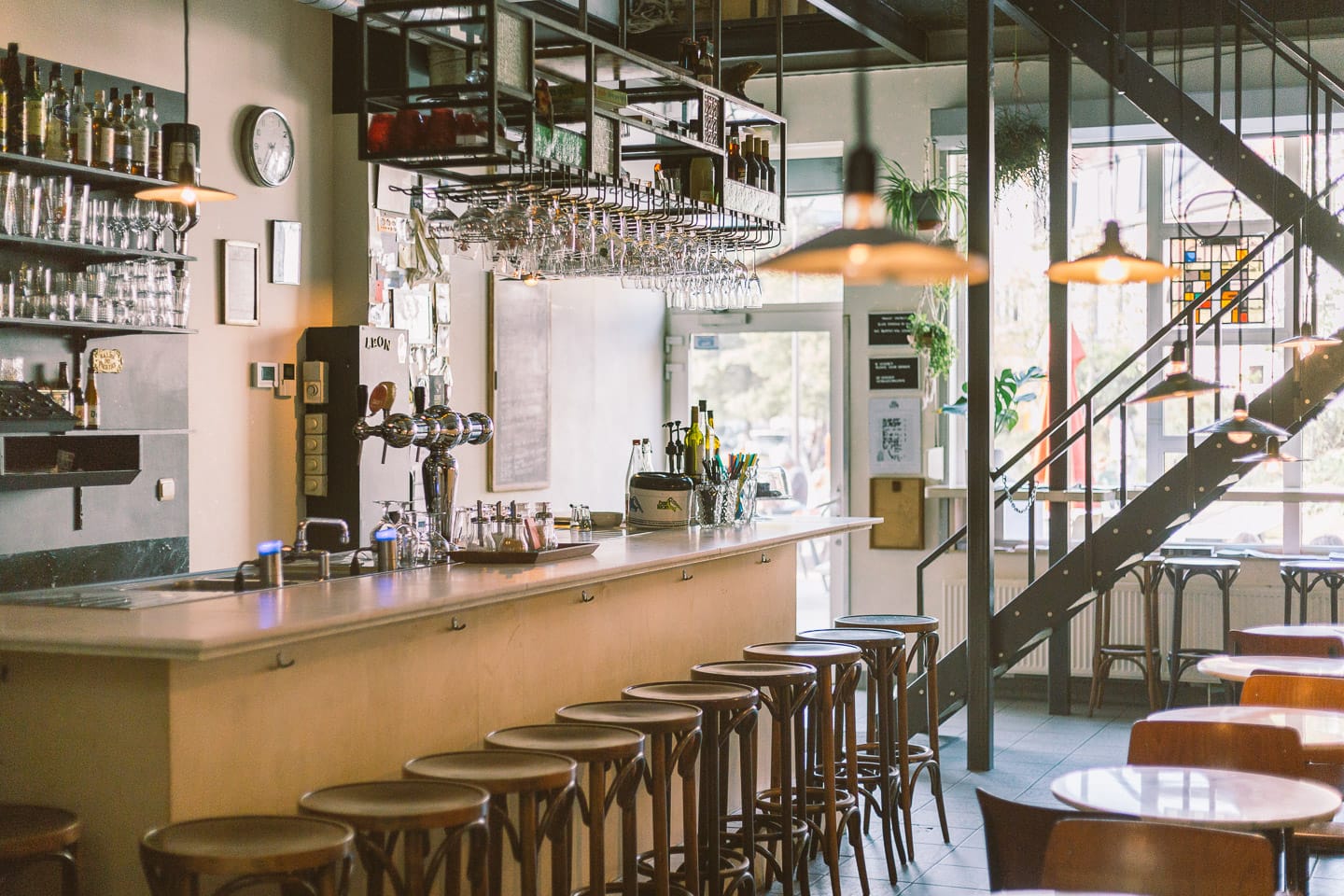 Bar Leon