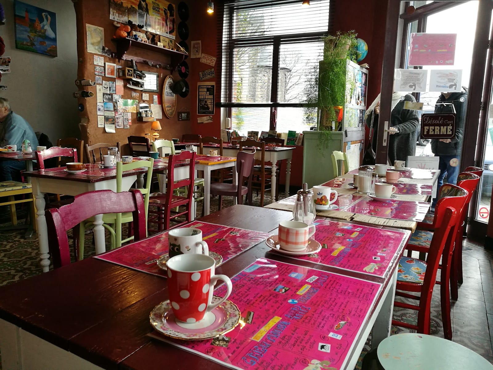 Quebec Café