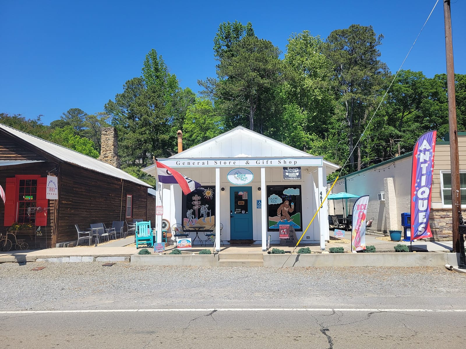 Latchstring Mercantile photo 3