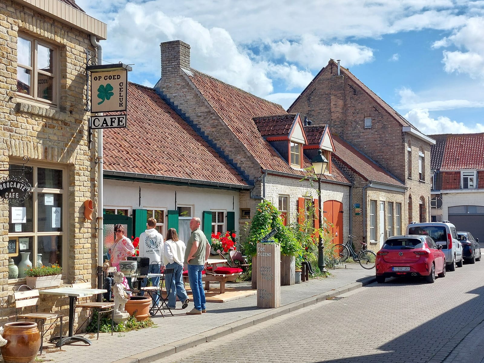 Toetuzend photo 2