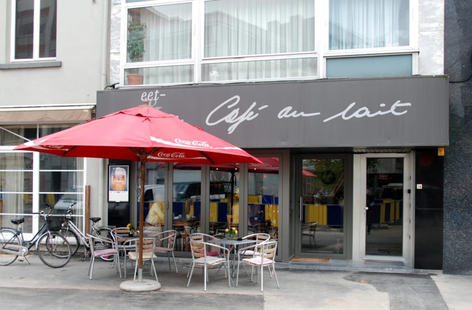 Café Au Lait photo 2