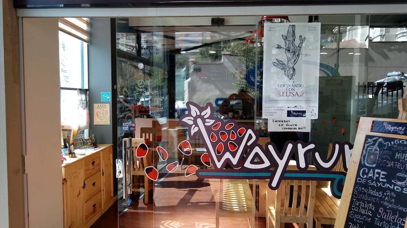 Wayruru Cafe