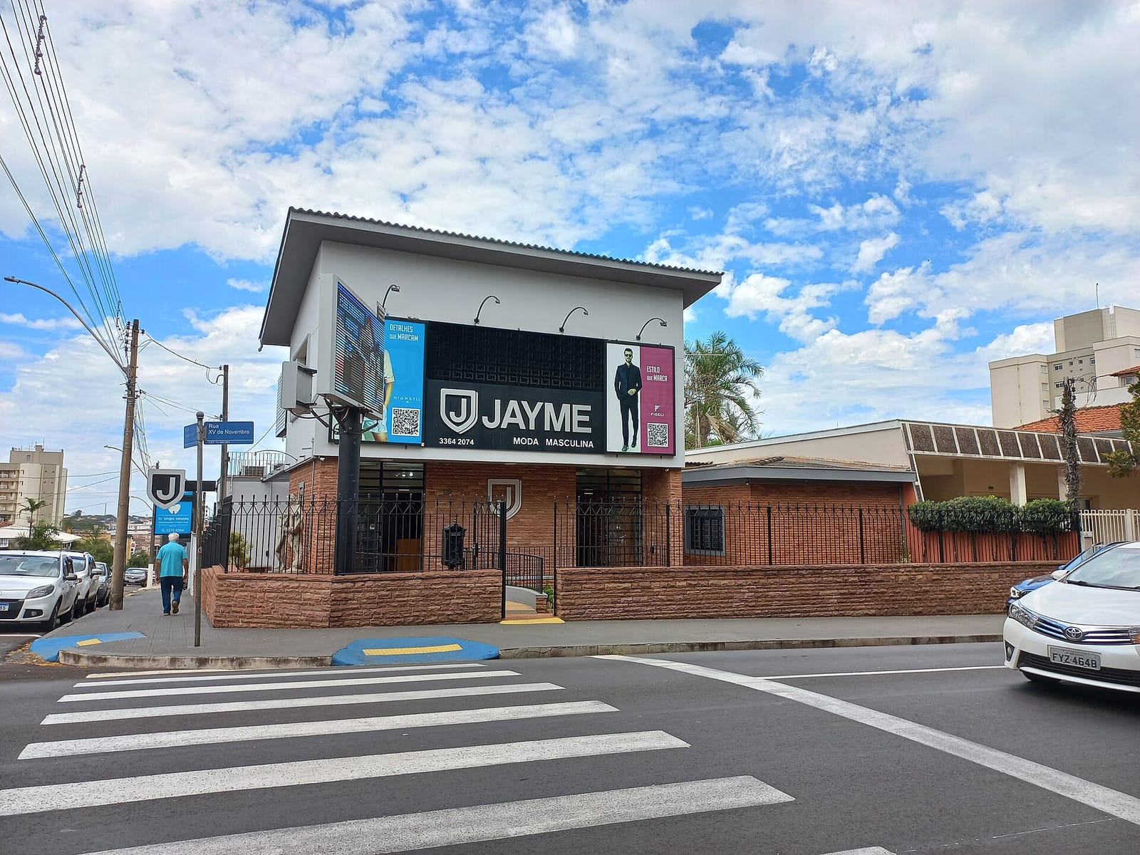 Pé na Praça