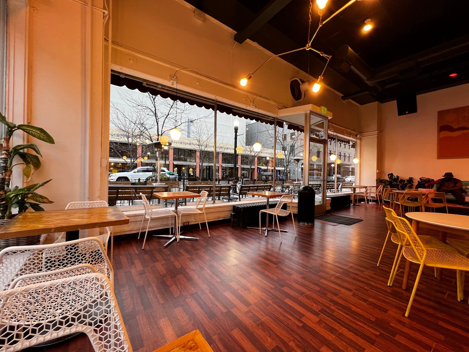 The District Coffee House