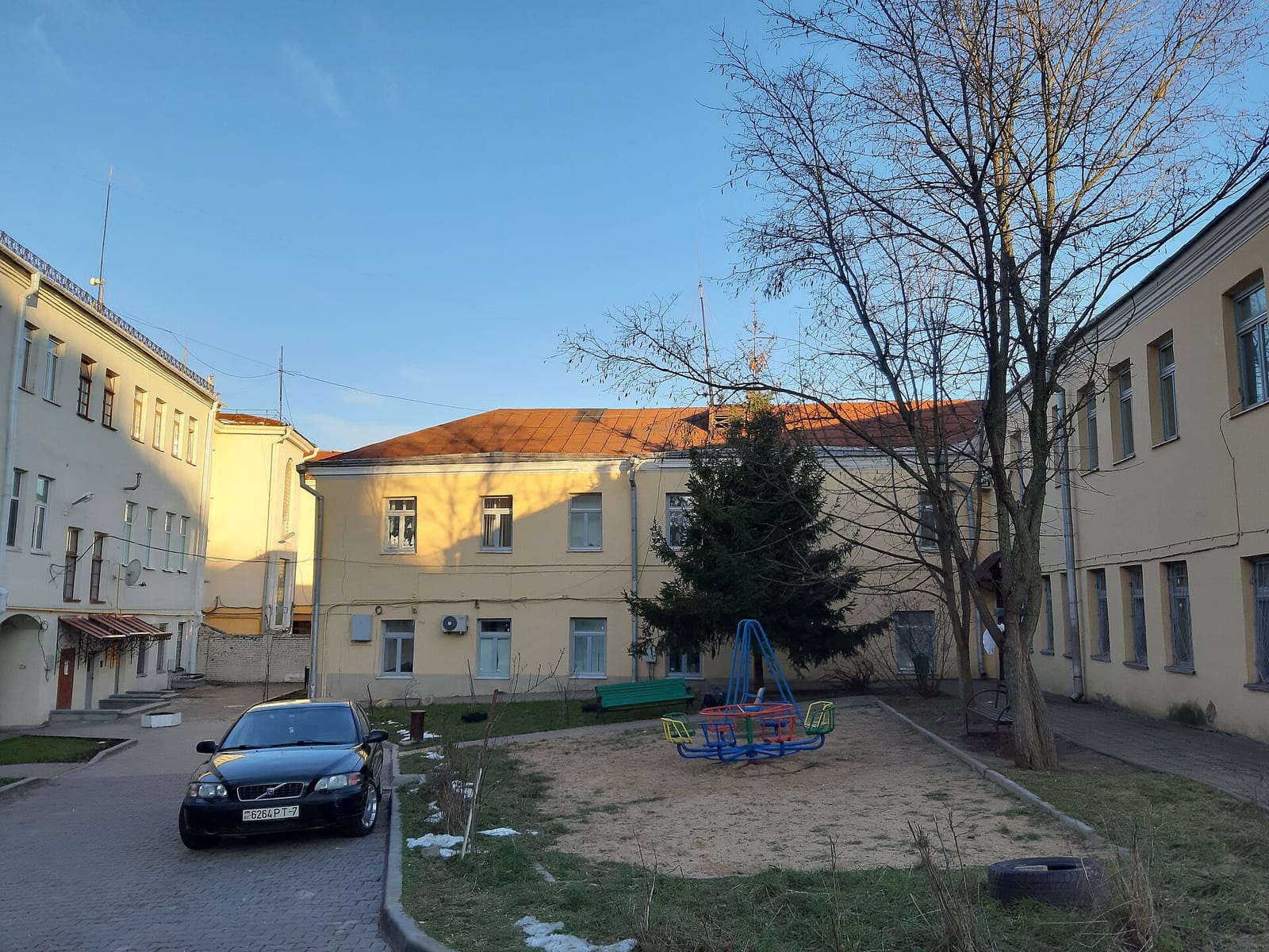 Stories photo 3