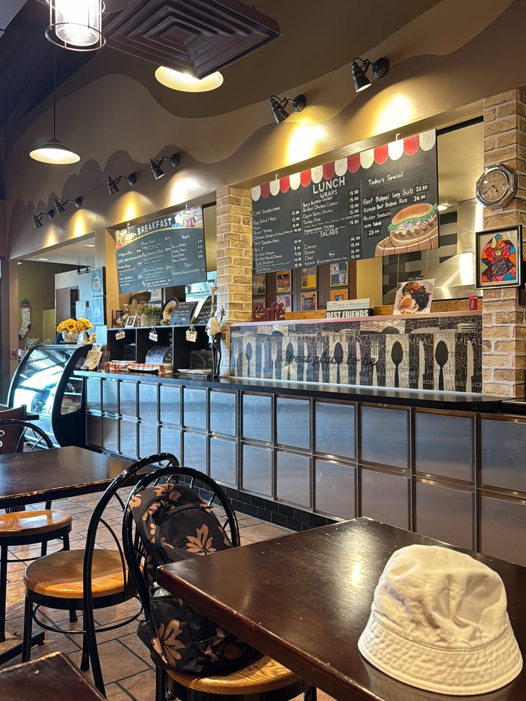 Cafe Le Matin