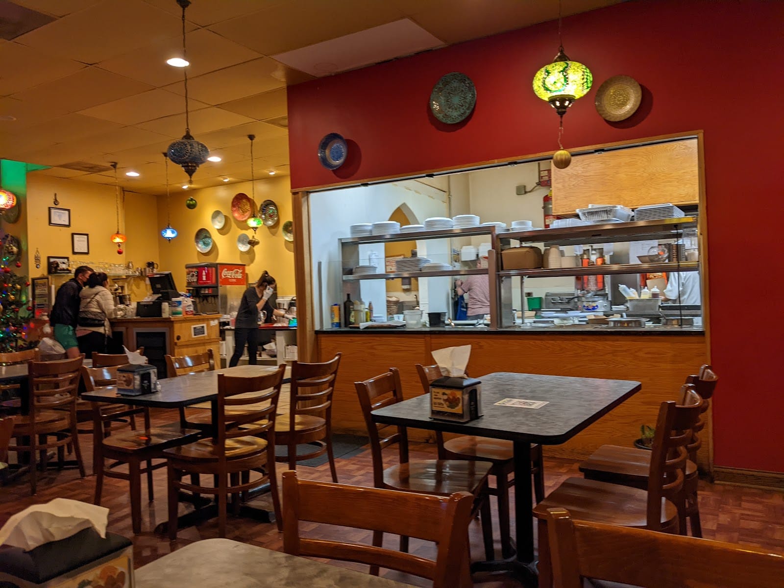 Zizi's Cafe