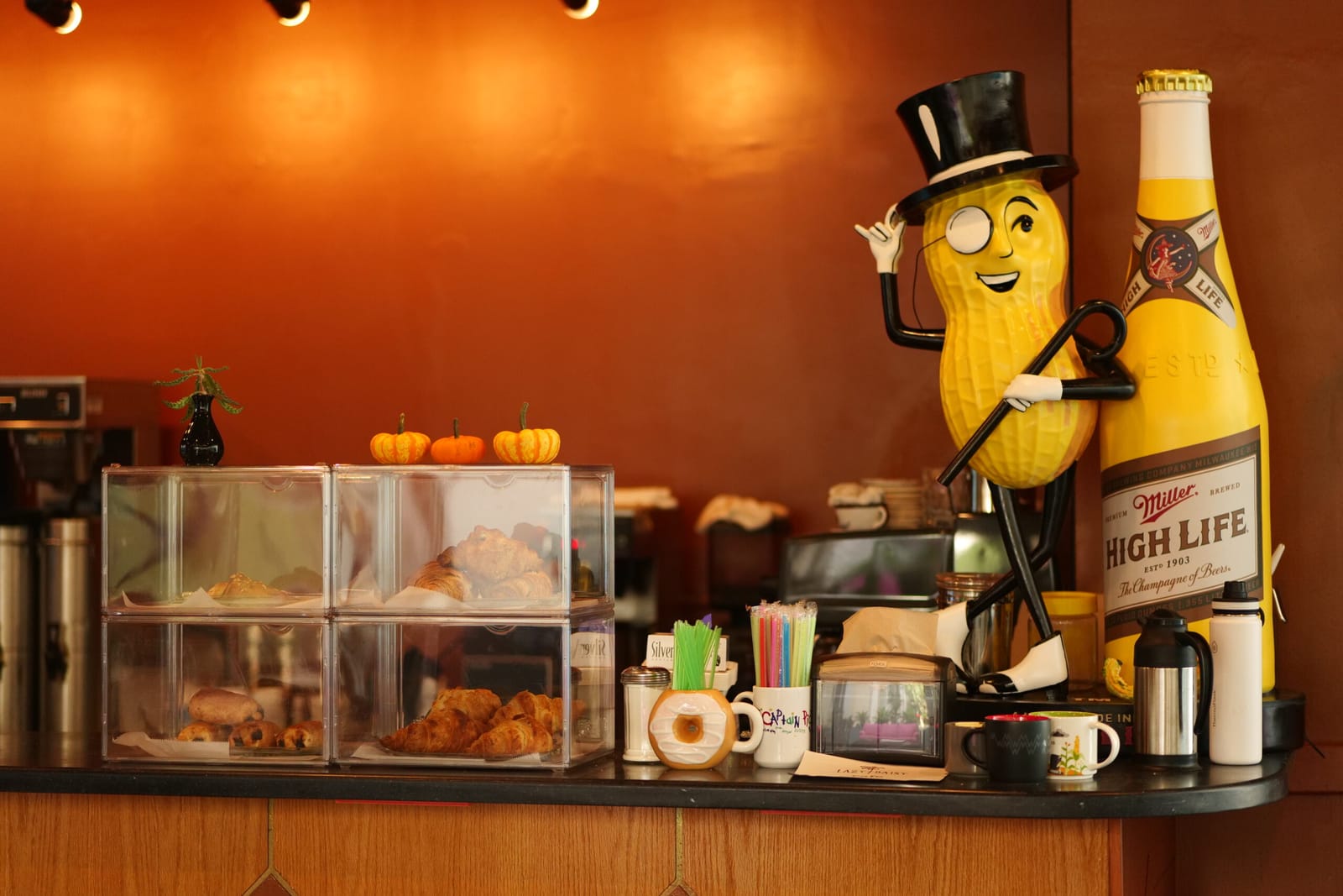 Lazy Daisy Diner & Cafe photo 2