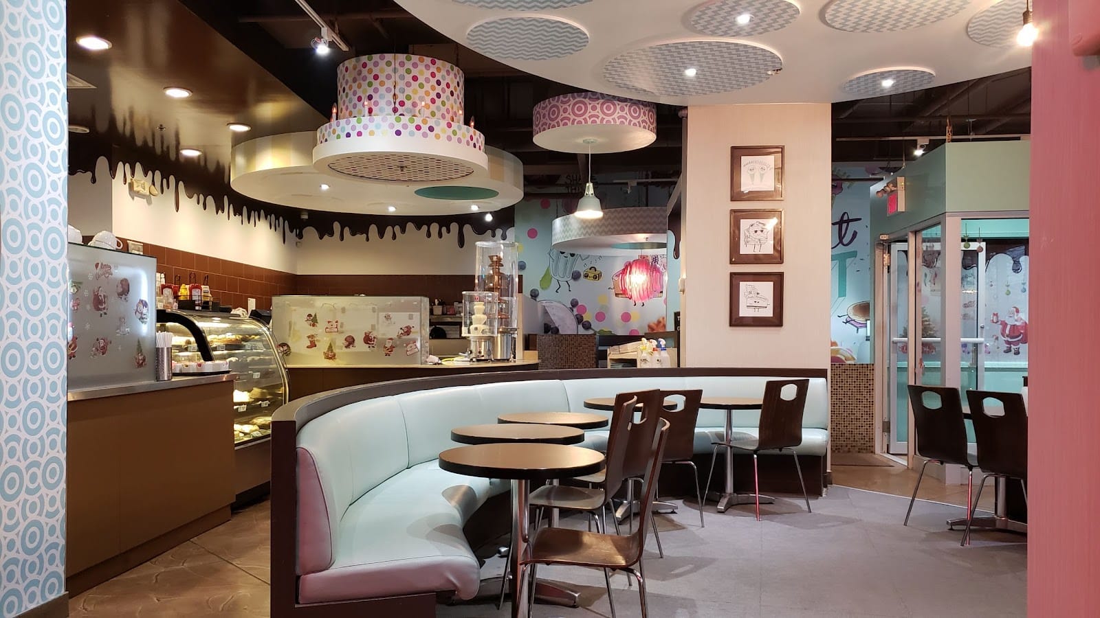 D Spot Dessert Cafe