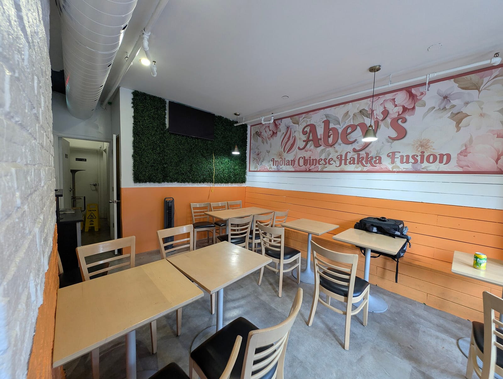 Dark Horse Espresso Bar photo 3