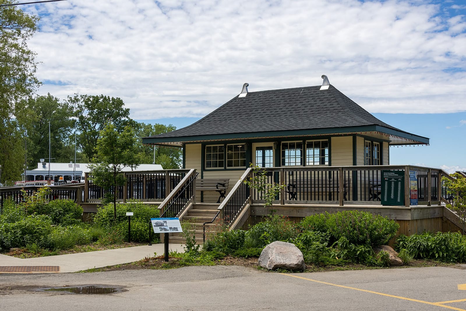 The Island Cafe photo 2