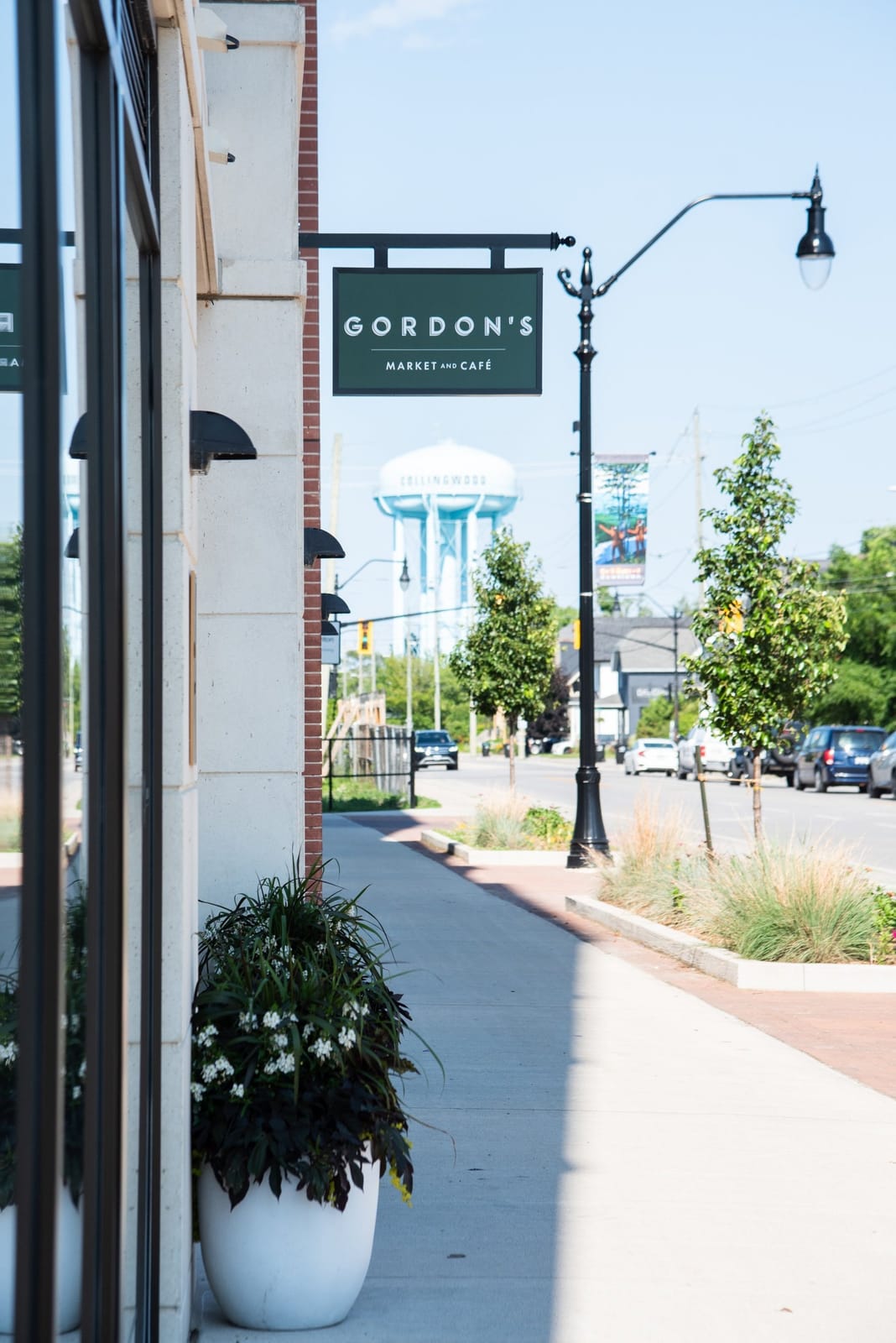 Gordon's Market & Café