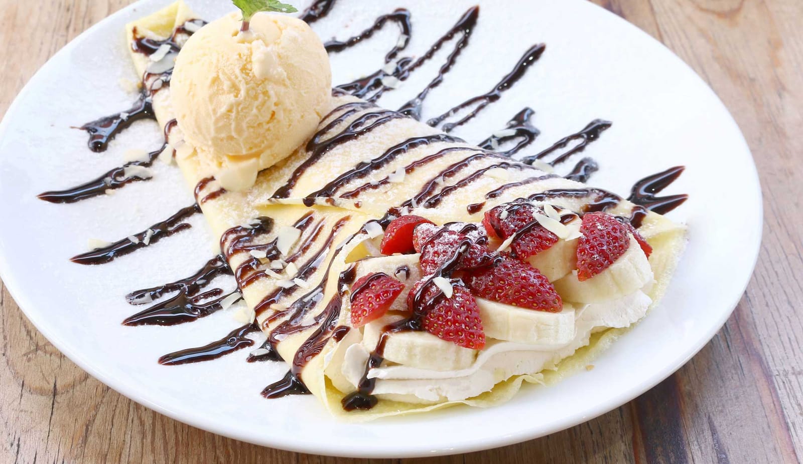 Crepella Crepes Cafe photo 2