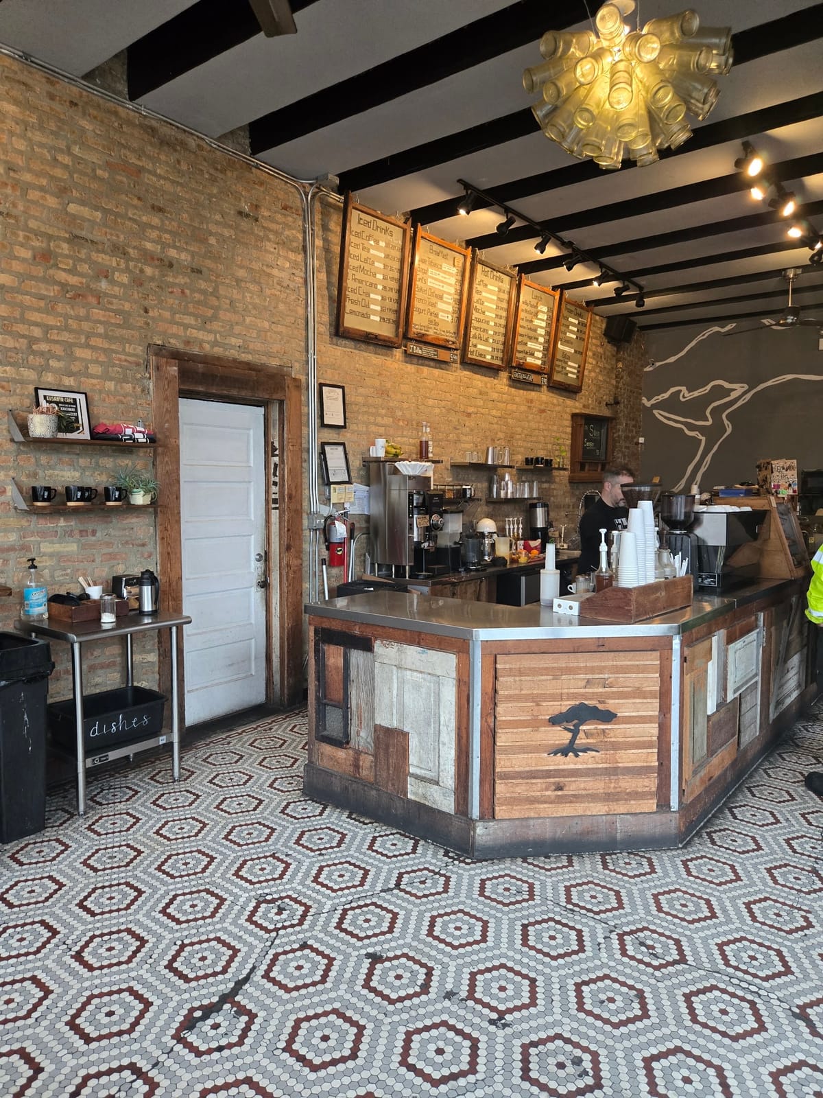 Kusanya Cafe