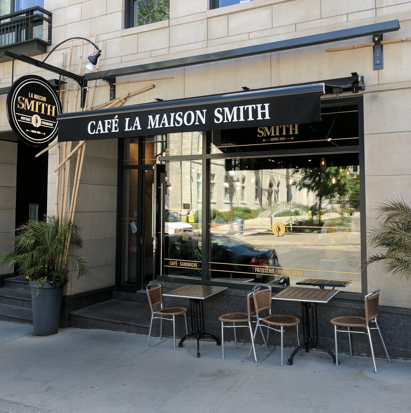 Café La Maison Smith Des Jardins